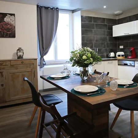 L'Atelier 57 - Votre Meuble Authentique ! Apartment Arbois Exterior photo